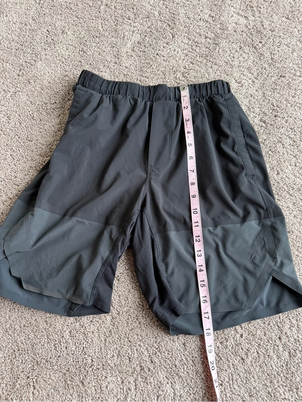 lululemon athletica Men's Two-Tone Charcoal and Dark Gray Athletic Shorts